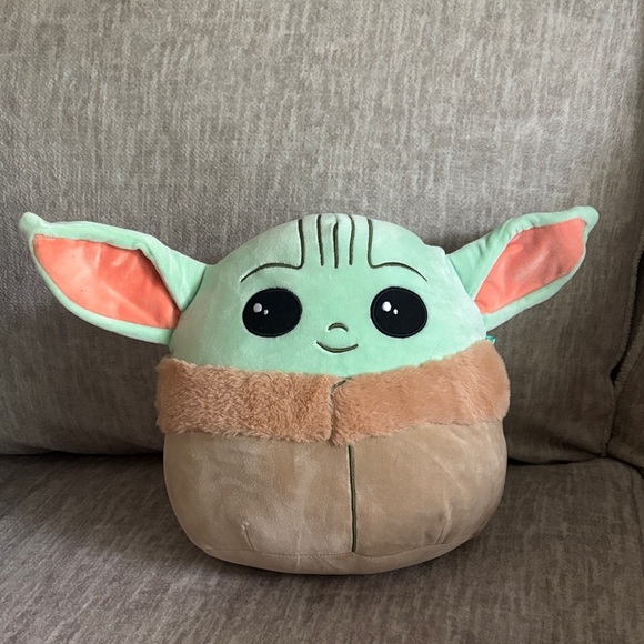Squishmallow Baby Yoda - Picture 1 of 1